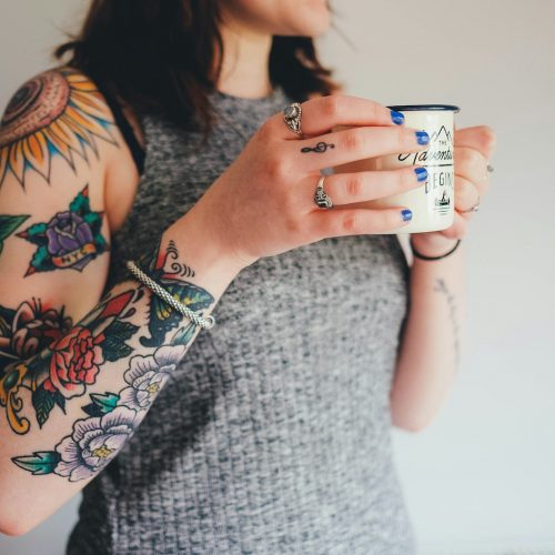 Proč se tetování rozpíjí: Známe 2 hlavní důvody
